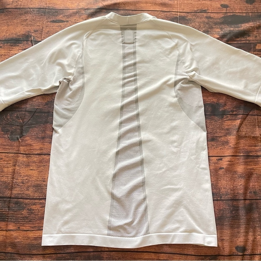 NFL X Reebok Seamless Performance Shirt - Picture 5 of 8